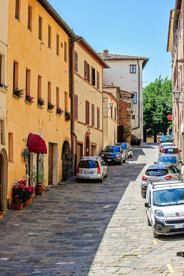 Meuble Evoe Bed & Breakfast Montepulciano Stazione Eksteriør bilde