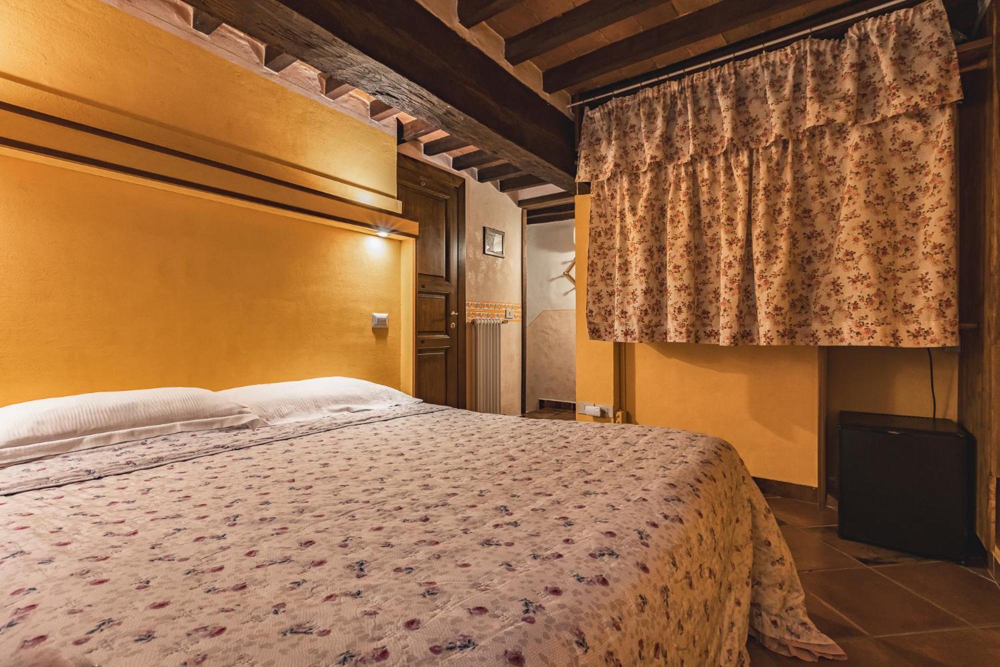 Meuble Evoe Bed & Breakfast Montepulciano Stazione Eksteriør bilde