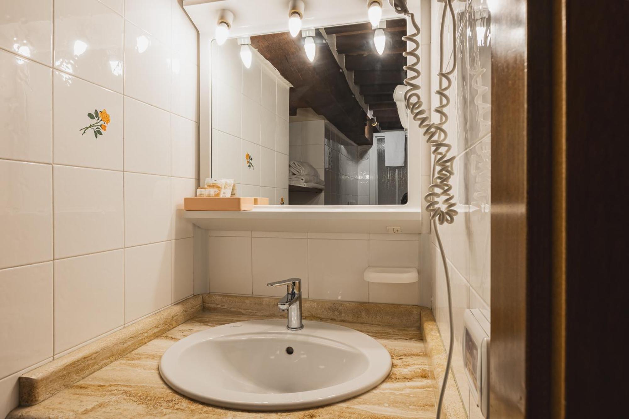 Meuble Evoe Bed & Breakfast Montepulciano Stazione Eksteriør bilde